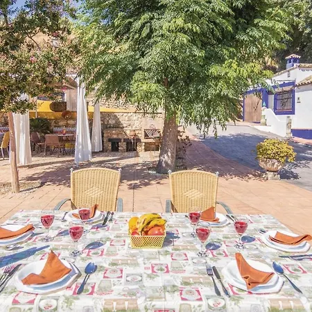 Cozy In Cordoba With Kitchen Holiday home