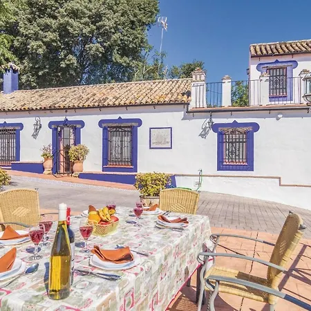 Cozy In Cordoba With Kitchen Holiday home *