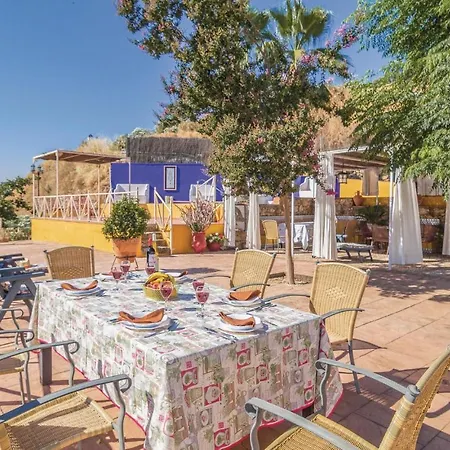 Holiday home Cozy In Cordoba With Kitchen Hornachuelos