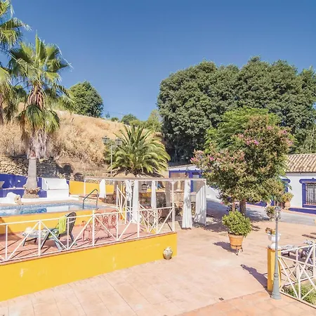 Cozy In Cordoba With Kitchen Holiday home